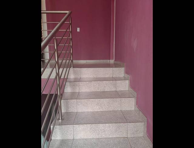 5 BEDROOM HOUSE FOR SALE IN RIVERSIDE VIEW EXT 35